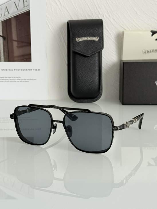 Picture of Chrome Hearts Sunglasses _SKUfw73376289fw